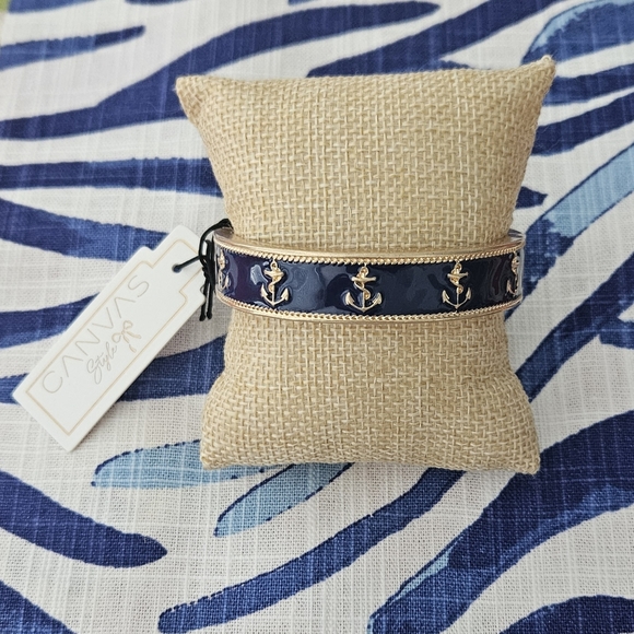 Canvas Style Darcy Enamel Nautical Anchor Hinge Bangle in Navy NWT - Picture 4 of 6